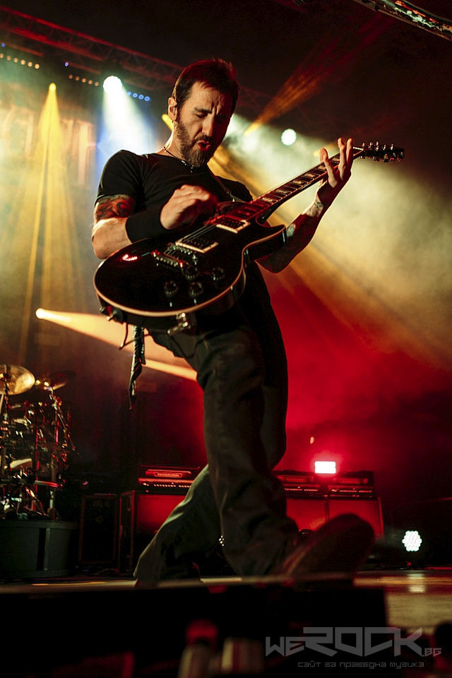 sully erna