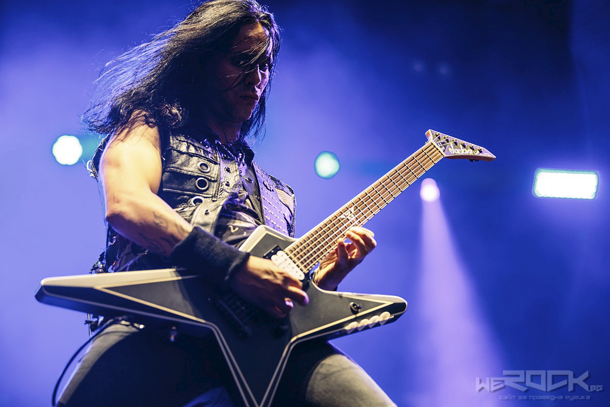 gus g.