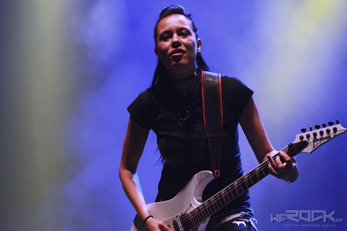 Jen Majura