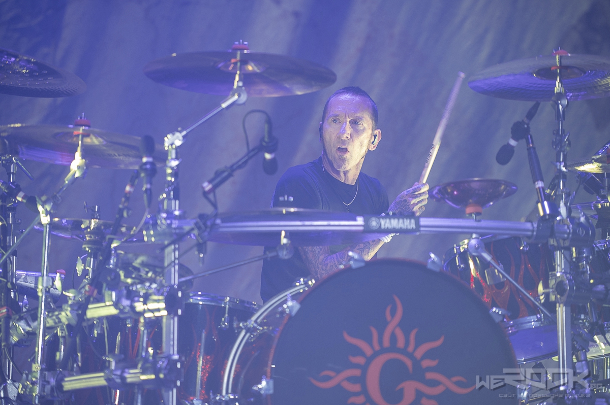 shannon larkin