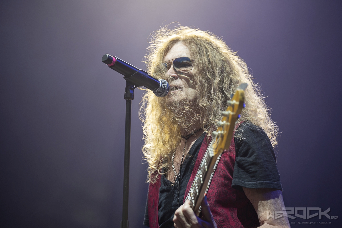 Glenn Hughes 