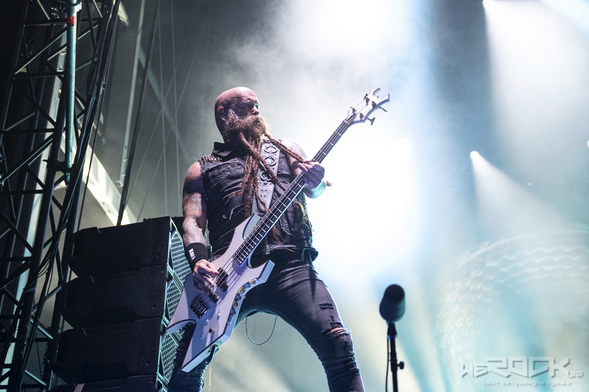 five finger death punch