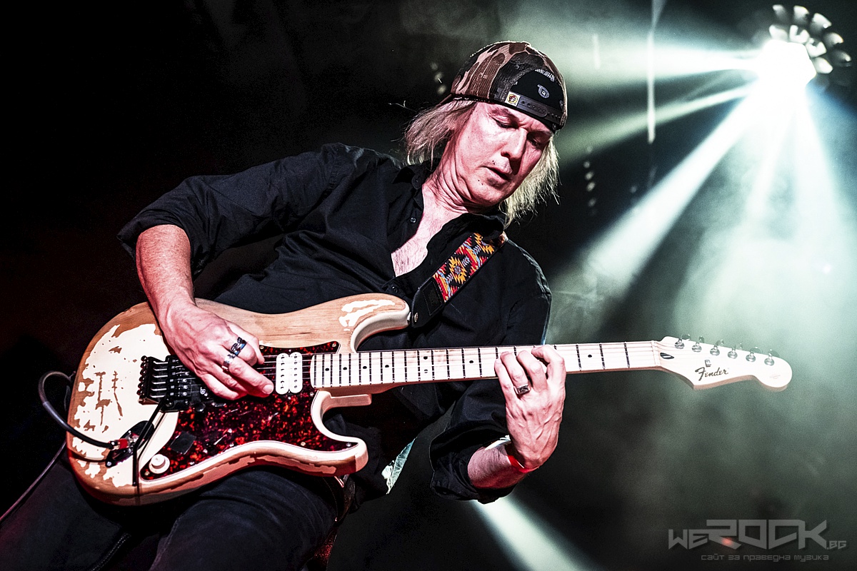 electric guitarlands 2026