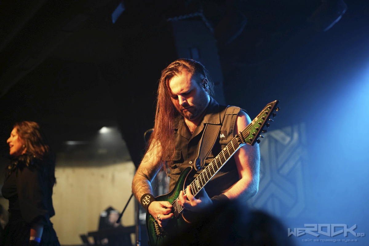 sirenia band live