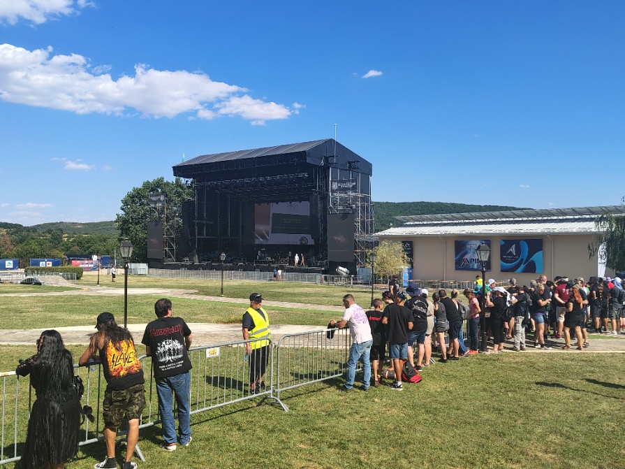 Live Image