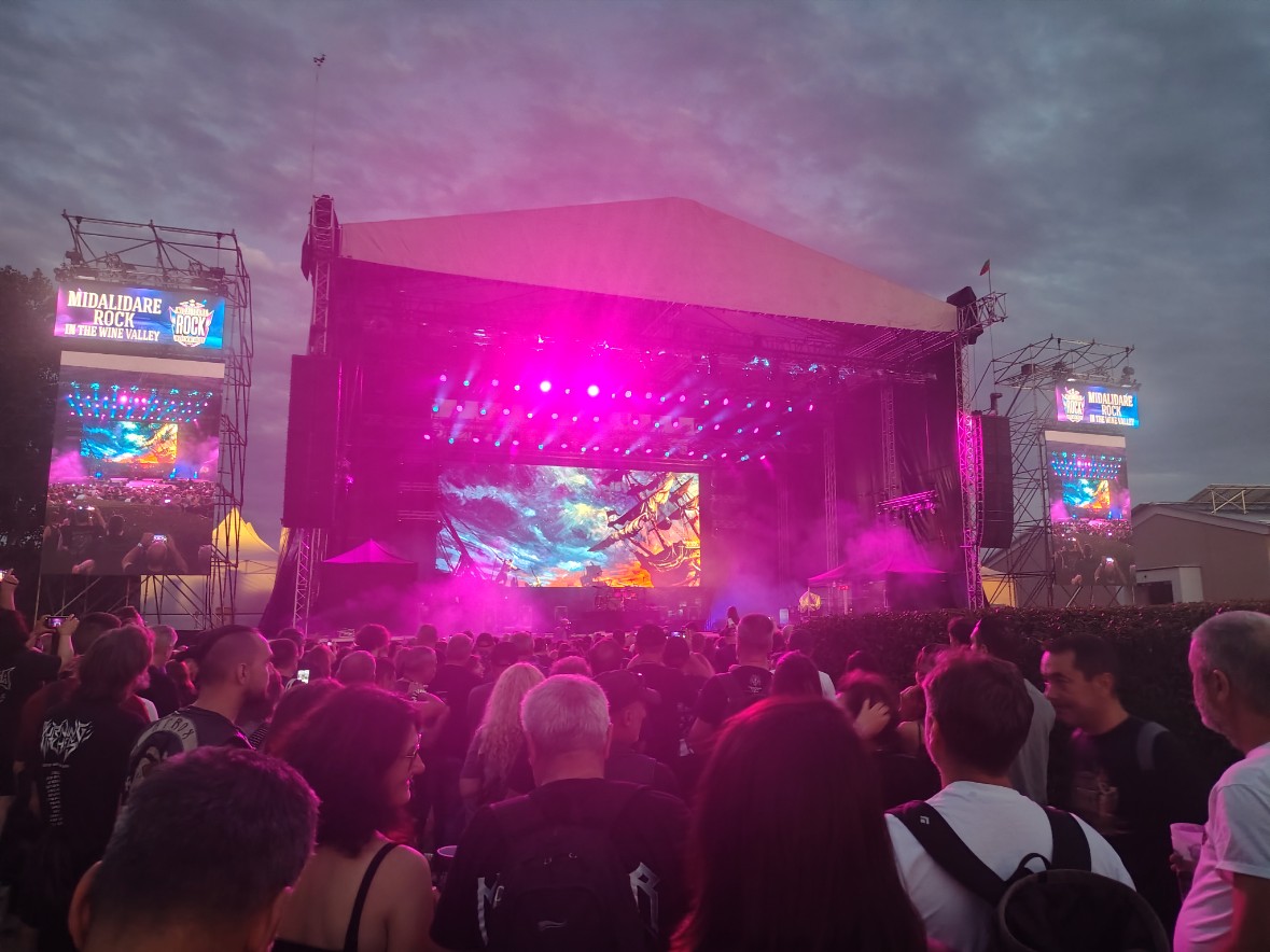 Live Image