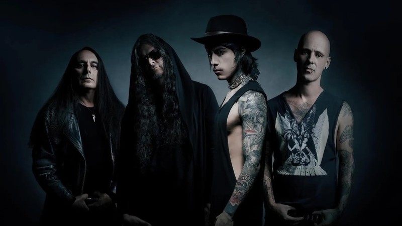 lacrimas- profundere the band