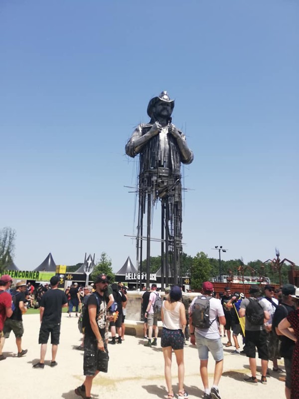 lemmy statue hellfest