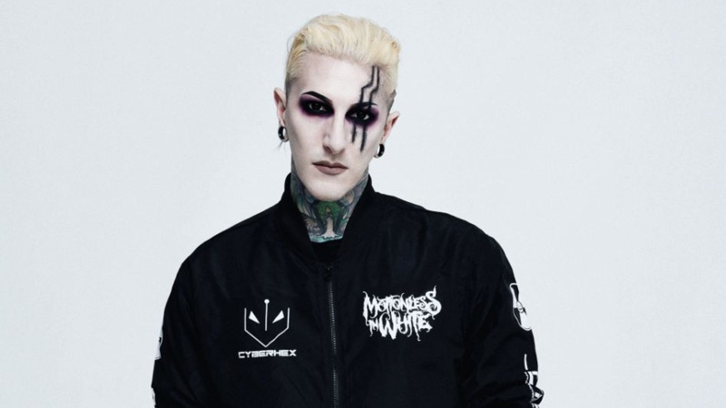 chris motionless