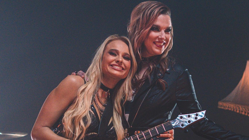 lzzy hale & sophie lloyd