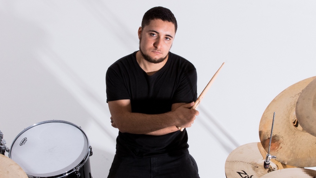 Alex Bent, drummer