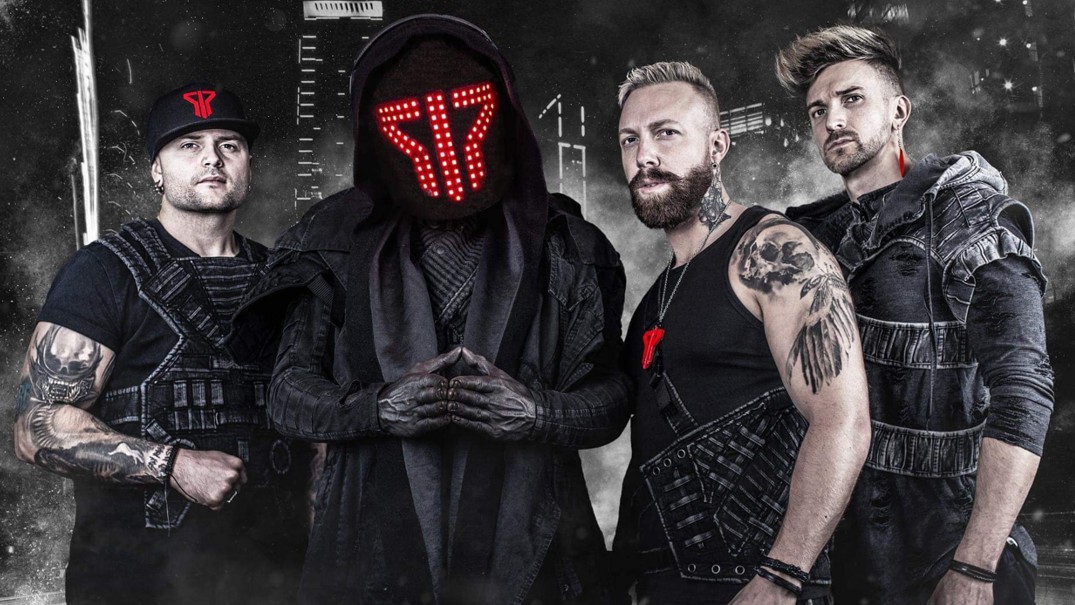 smash into pieces band