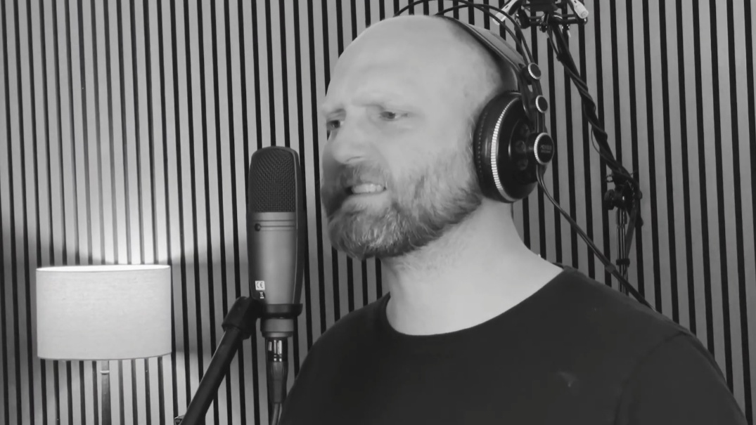 whatever men videoclip