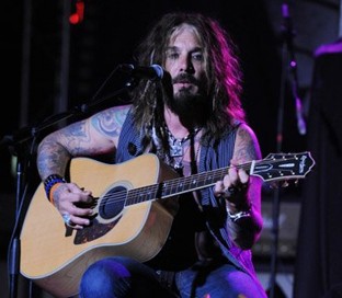 John Corabi