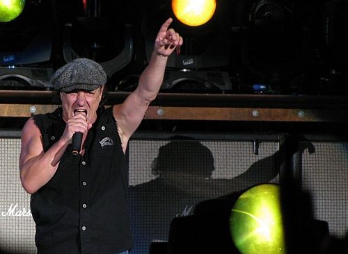 Brian Johnson демонстрира класа в сръбската столица